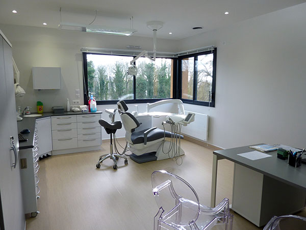 fauteuil salle 02